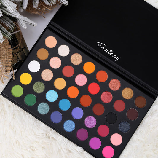 highly pigmented, long-lasting, and blendable pressed powder shadows