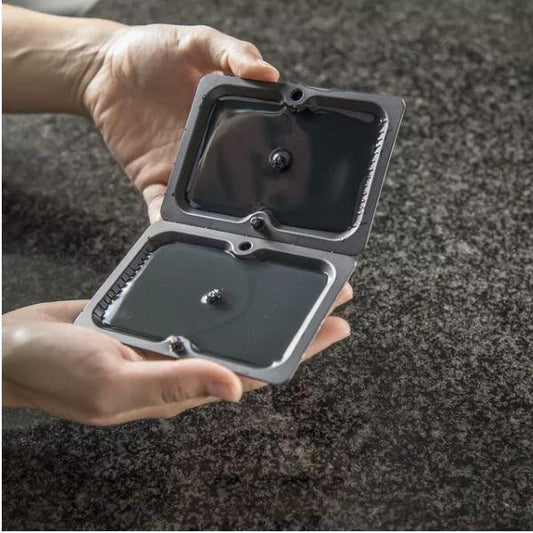 pre-baited adhesive board — no additional lure required