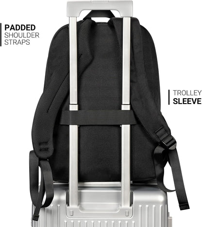7 total pockets: front stash, utility organizer, external zippered pouch, and two side water-bottle pockets