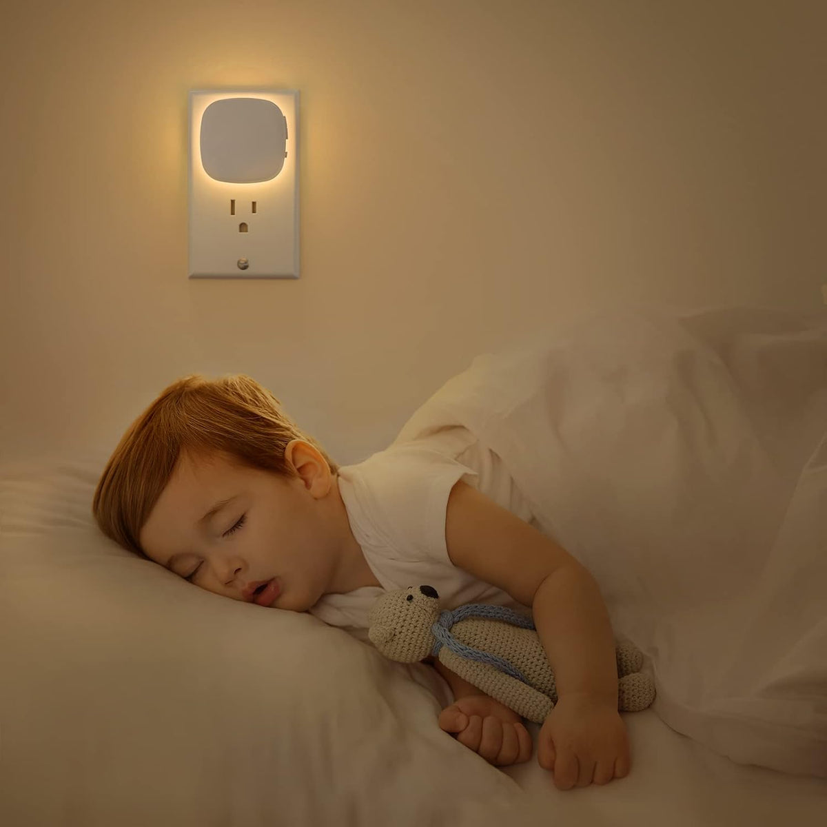 AUVON Dusk to Dawn Nightlight – V-0 Flame Retardant Plug in Light for Kids Room and Senior Living Spaces