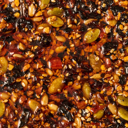 Cholula Chiles & Pepitas Chili Crisp – Camping and Picnic Condiment for One-Pan Meals and Sandwiches, 8 oz