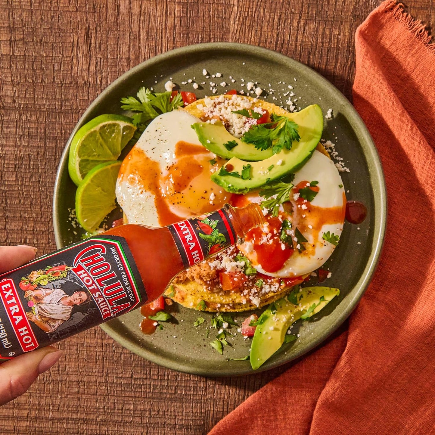 Cholula Hot Sauce Extra Hot – Picnic and Patio Pizza Drizzle, Compact 5 oz Bottle