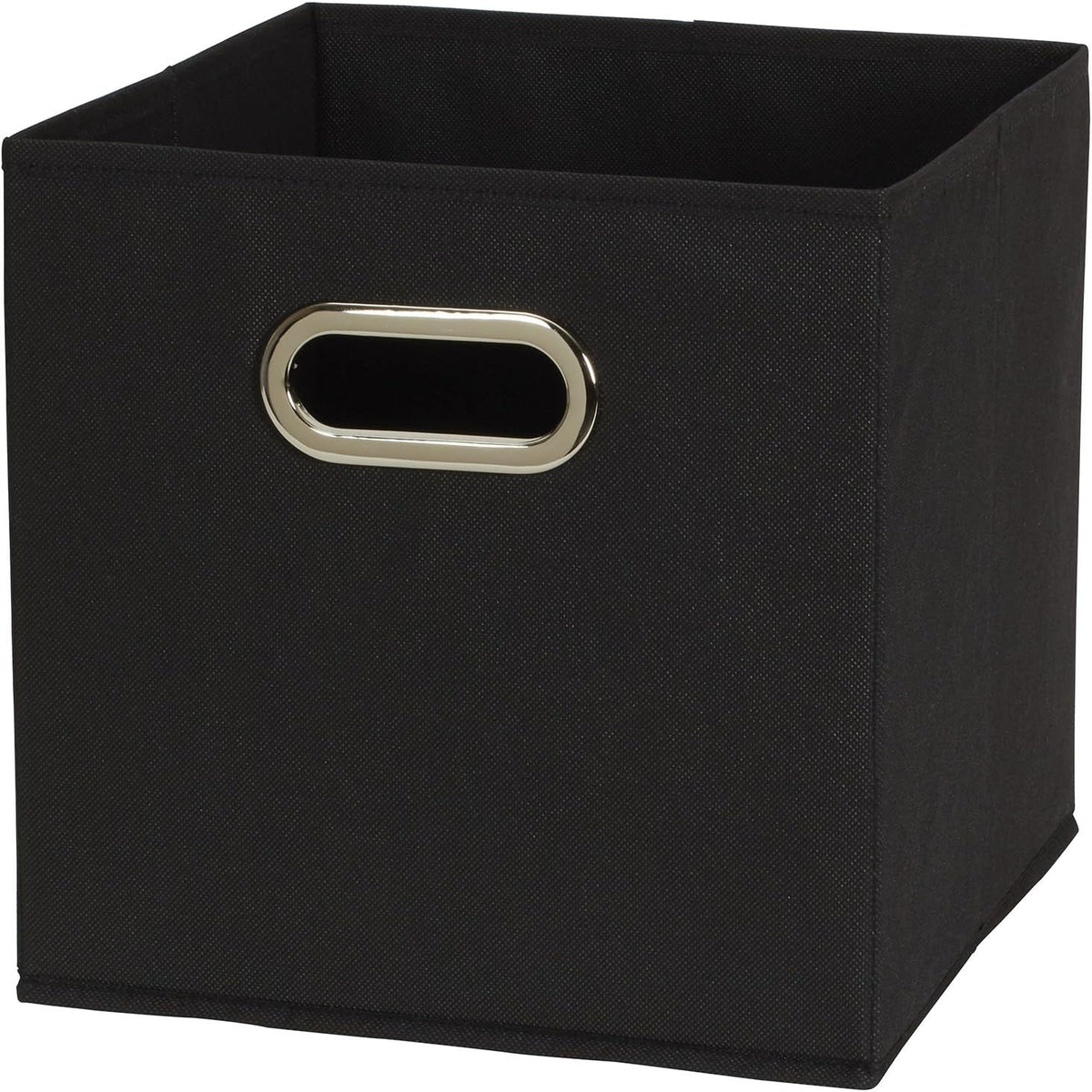 contrasting silver metal grommet front handle for easy pull-out