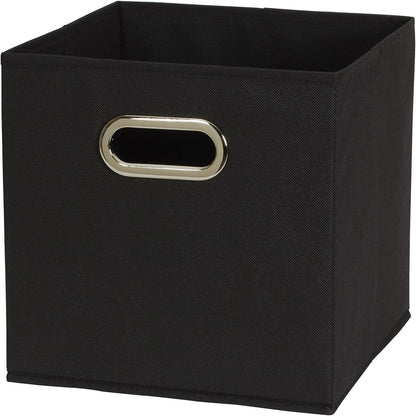 contrasting silver metal grommet front handle for easy pull-out