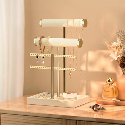 detachable, flat-packable structure weighing only 200 grams