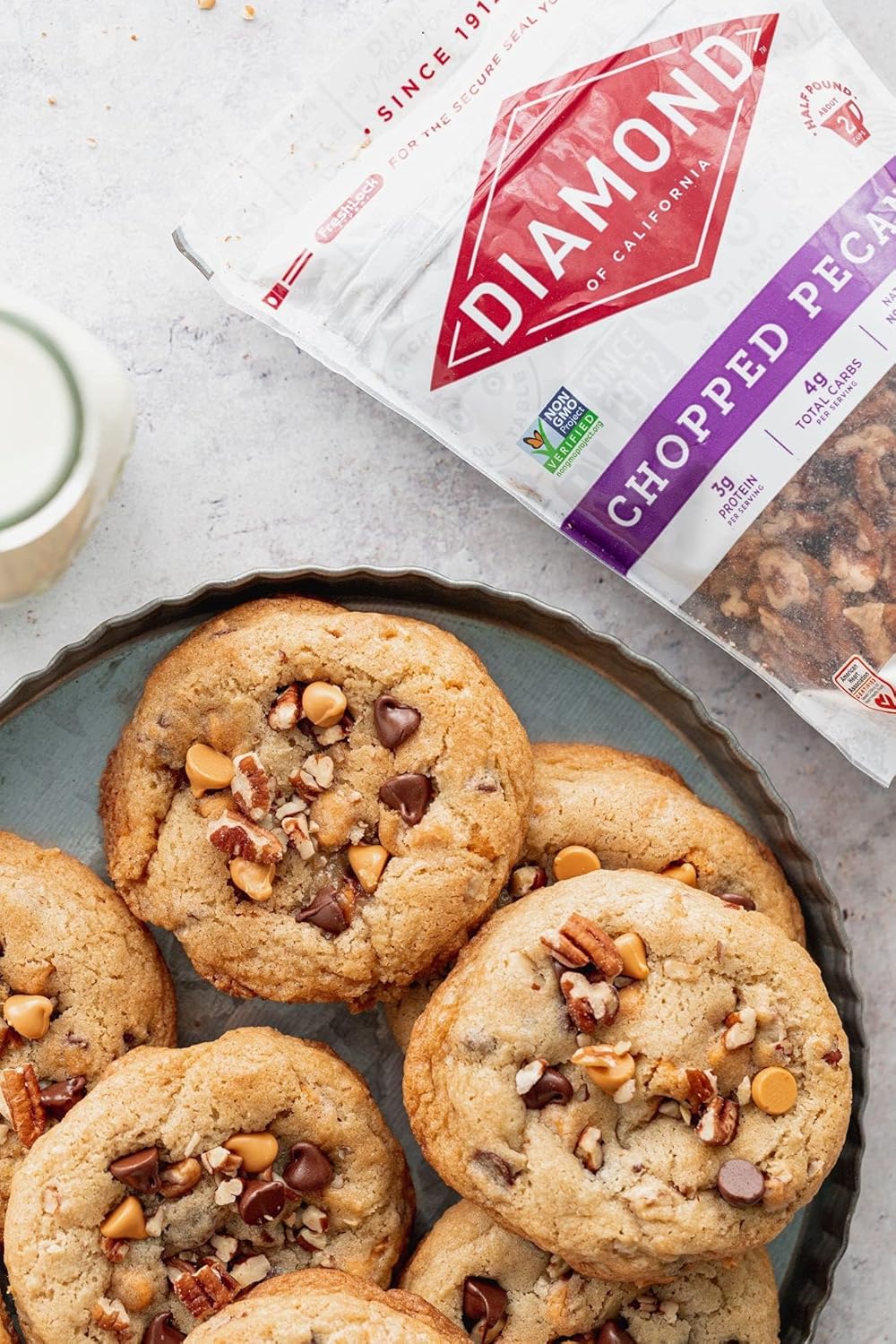 Diamond of California Chopped Pecans – Streamlined Baking Essential for Minimalist Cooks, Pre-Chopped Pieces for Effortless Recipes