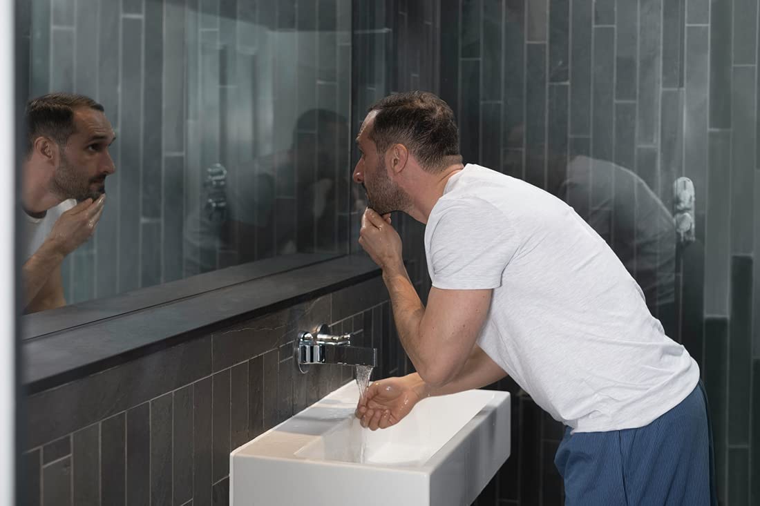 DOVE MEN + CARE Face Wash for Dry Skin – Soap-Free Formula That Reduces Irritation Risk After Every Shave