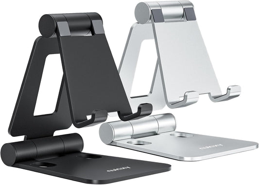 dual-folding aluminum construction that collapses to a pocket-friendly size