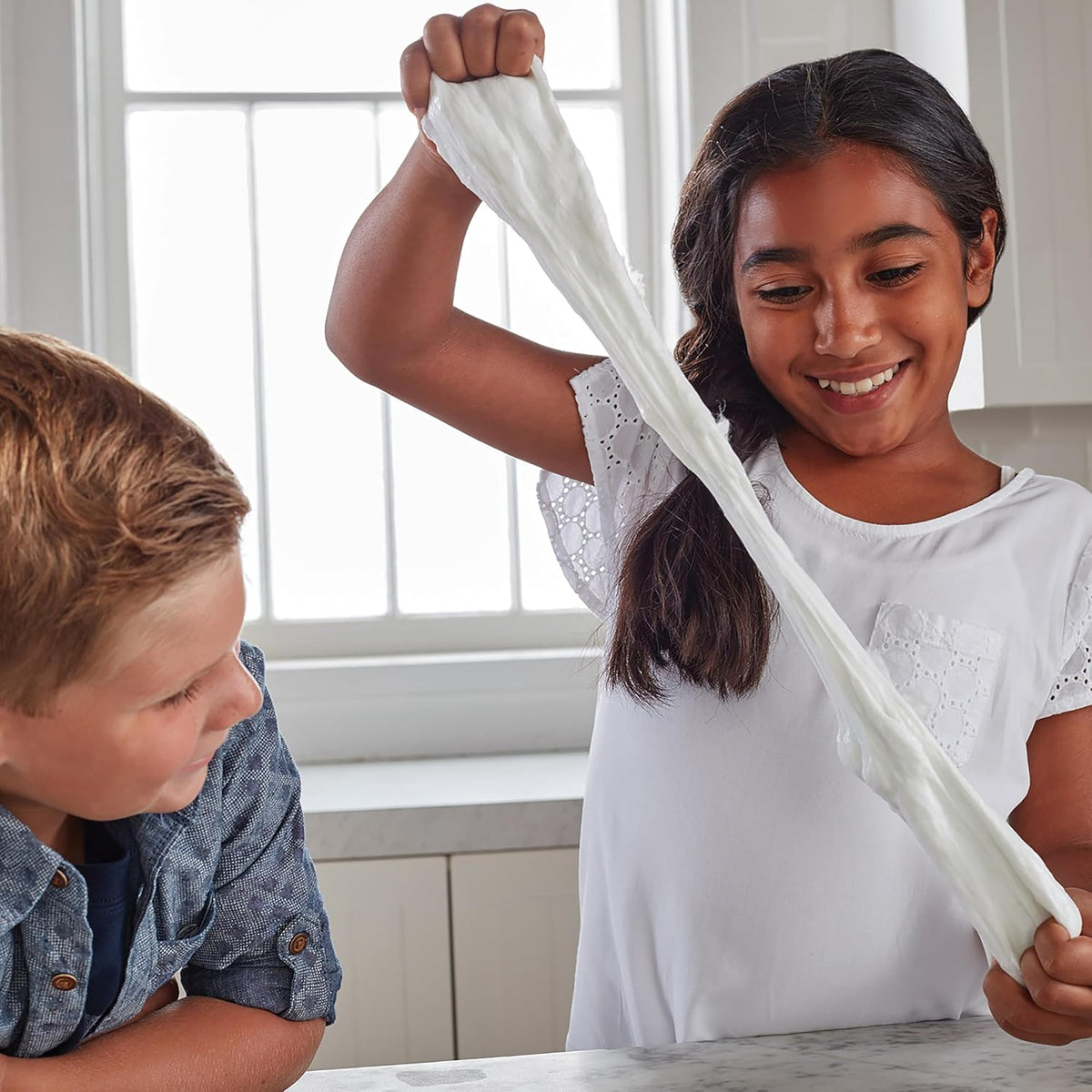 Elmer's Child-Safe Washable Glue – Non-Toxic Formula for School Projects and After-School Craft Centers