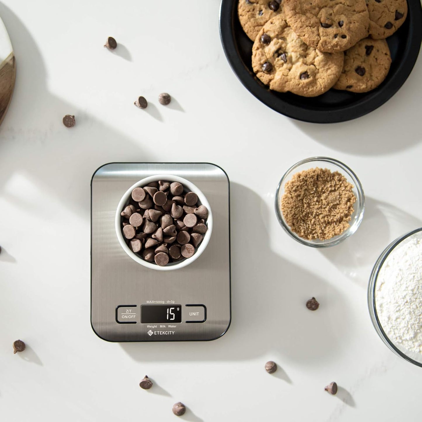 Etekcity Digital Kitchen Scale – Practical Birthday Gift for Her and New Homeowners