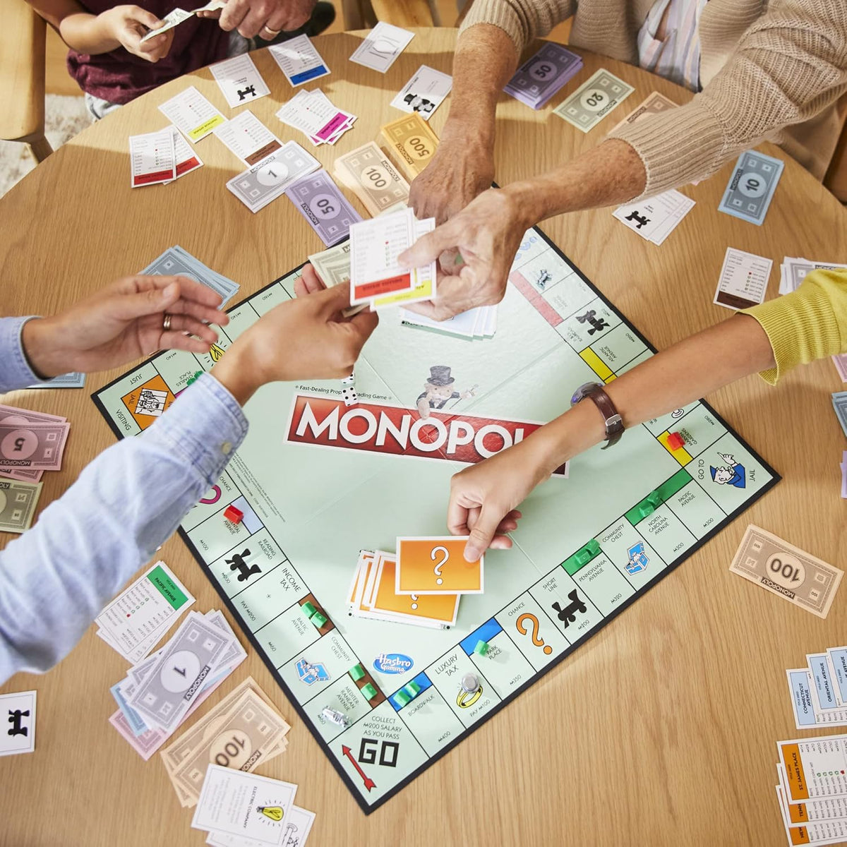 Hasbro Monopoly Board Game for Kids – No Batteries Required, Perfect for Rainy Day Family Play