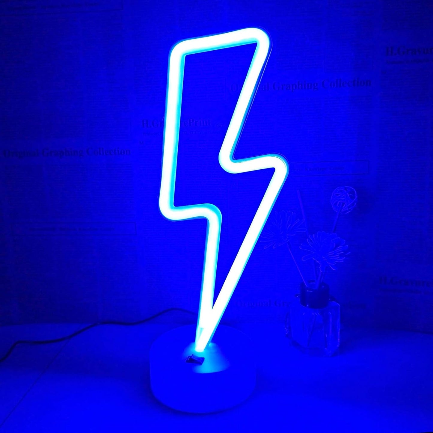 Lightning Bolt Neon Sign - Thoughtful Valentine's Day Gift for Her, Cute Battery Powered Ambient Night Light