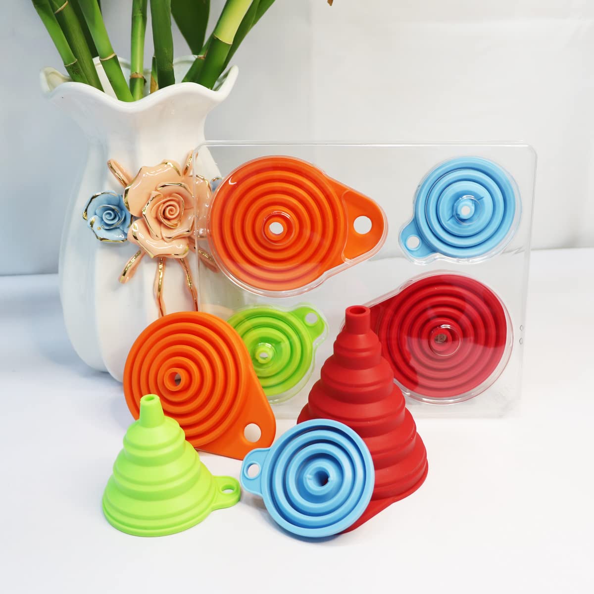 multi-size set: 2 small + 2 large (4-pack) or 4 small + 2 large (6-pack)