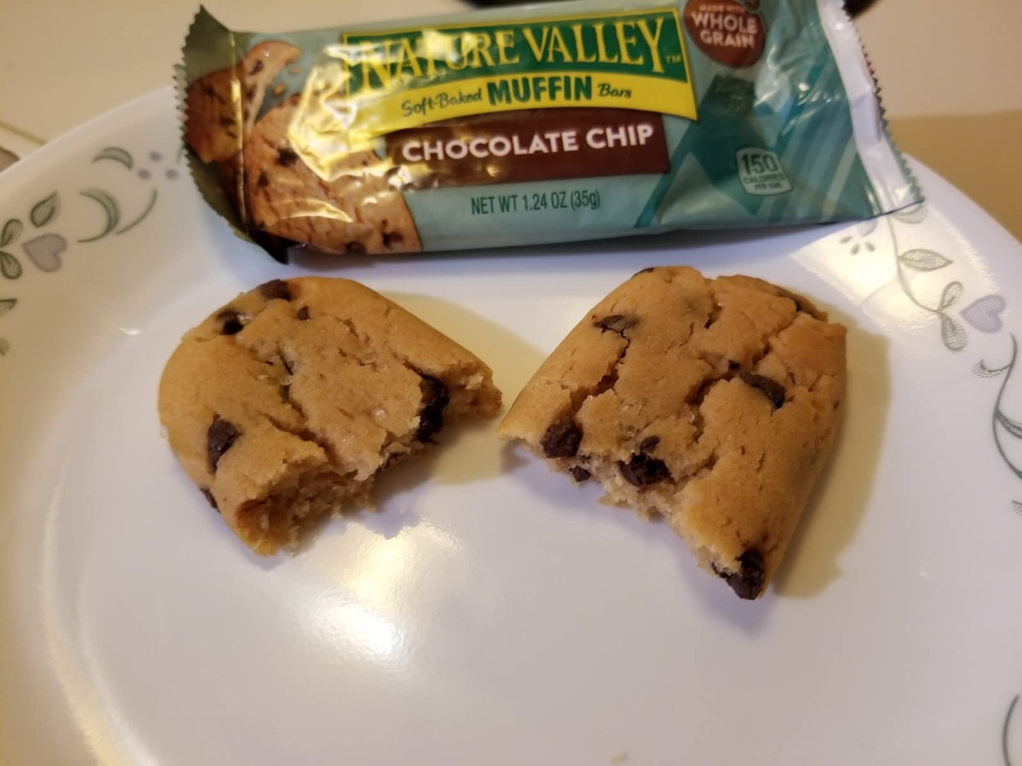 Nature Valley Soft Baked Muffin Bars – Energy Snack for Outdoor Adventures, Whole Grain Blueberry