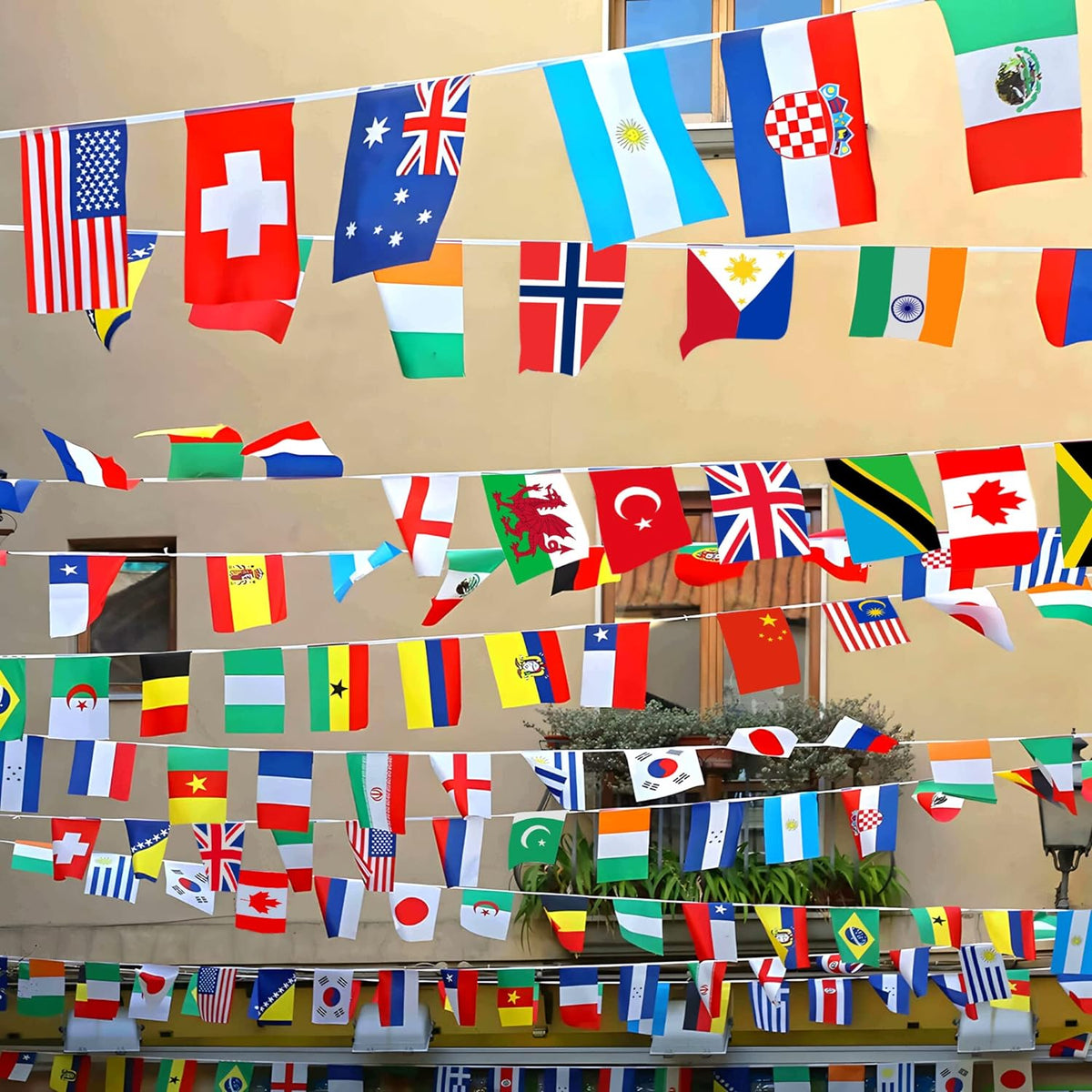 Non-Toxic World Flag Banner – 100 Countries Bunting String for School Walls, Playrooms & Family Spaces