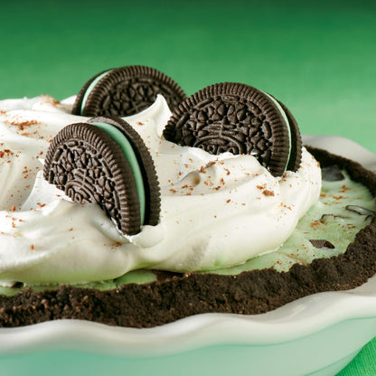 OREO Mint Creme Chocolate Wafer Sandwich Cookies Party Size 24.95 oz – Car Cup Holder Snack for Road Trips and Tailgates