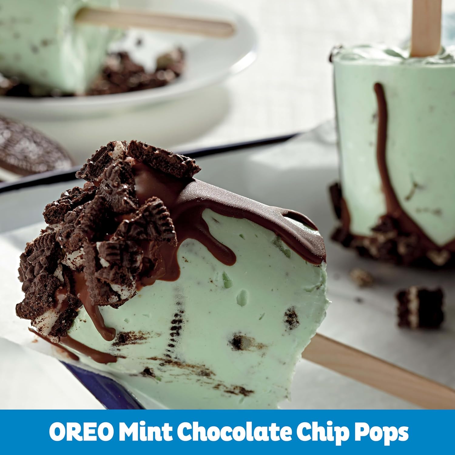 OREO Mint Creme Chocolate Wafer Sandwich Cookies Party Size 24.95 oz – Car Cup Holder Snack for Road Trips and Tailgates