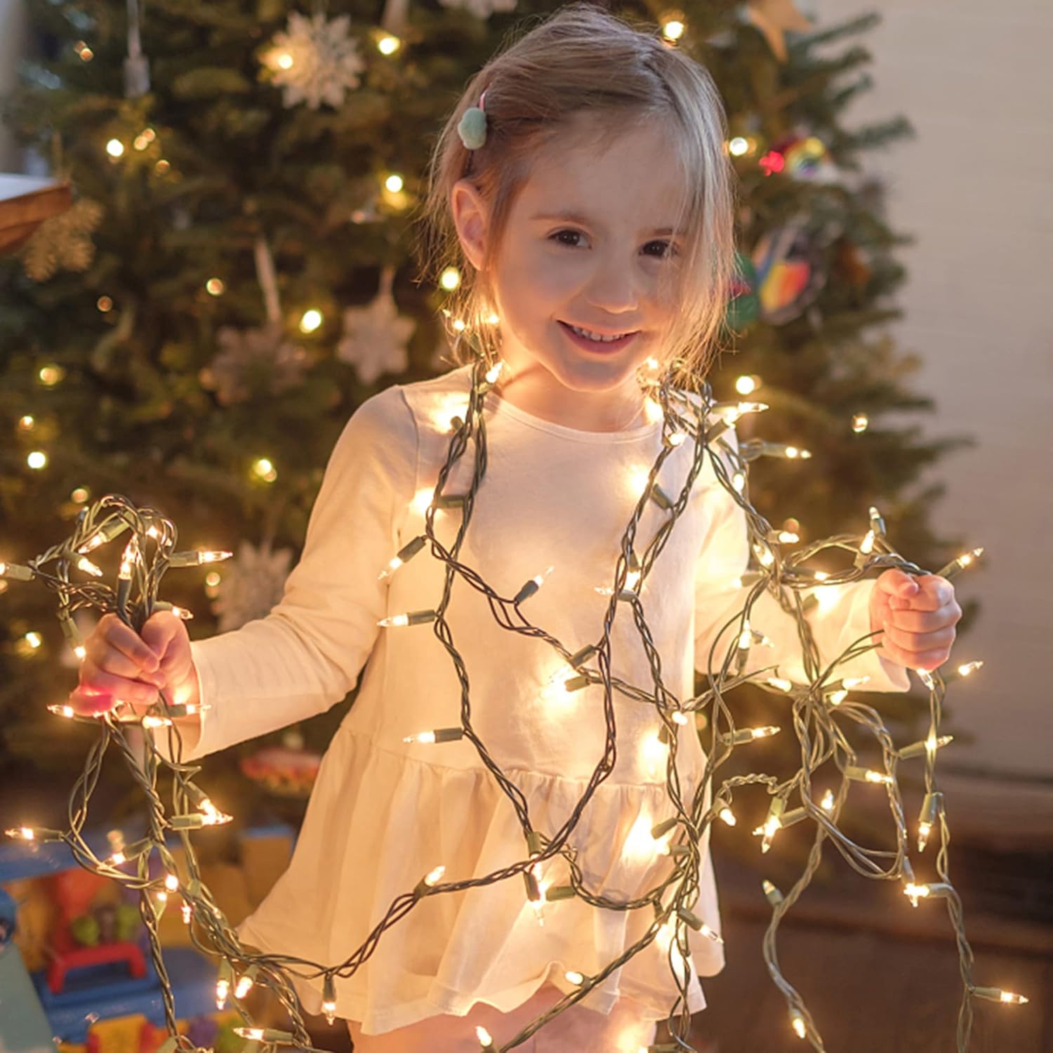 Outdoor Patio String Lights 150 Incandescent Bulbs, Expandable to 116 ft for Large Yard and Commercial Holiday Lighting