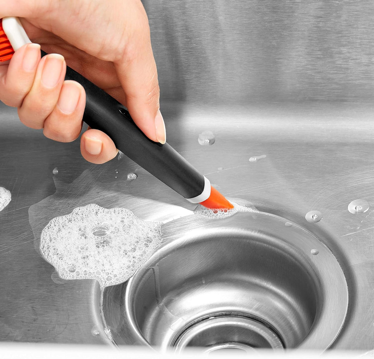 OXO Good Grips Deep Clean Brush Set – Time-Saving Bathroom and Kitchen Scrubbing Kit