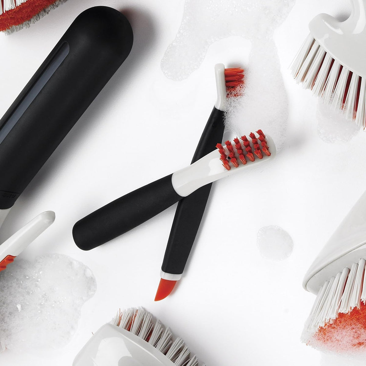OXO Good Grips Deep Clean Brush Set – Time-Saving Bathroom and Kitchen Scrubbing Kit