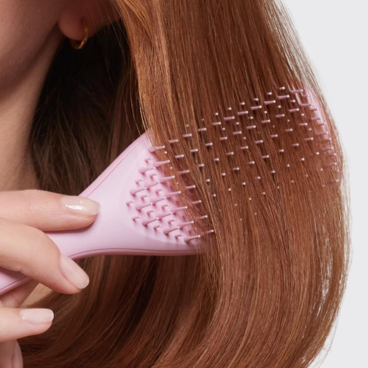 Tangle Teezer Ultimate Detangler Mini – Single-Brush Solution for a Capsule Bathroom Countertop