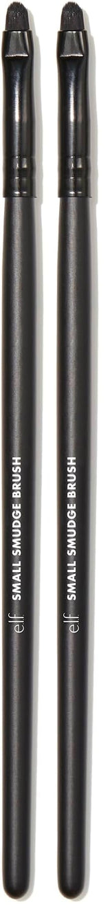 e.l.f. Small Smudge Brush – Streamlined Dorm Room Makeup Essential, Multi-Format Brush