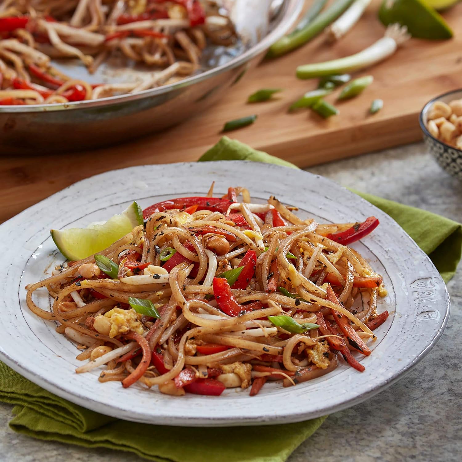 Thai Kitchen Peanut Satay Sauce – Dairy-Free Peanut Sauce for Nourishing Plant-Based Bowls