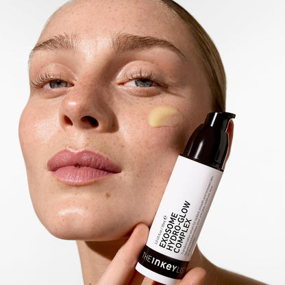 The INKEY List Exosome Hydro-Glow Complex – Less-Is-More Hydrator for Minimalist Bathroom, Multi-Tasking Anti-Dullness Formula