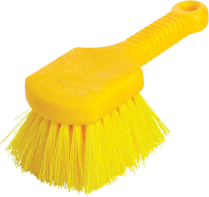 triangular brush head shape optimized for corners and tight spaces