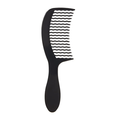 wavetooth design that evenly distributes hair across teeth for effortless detangling