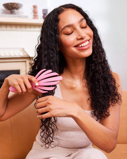 Wet Brush Go Green Curl Detangler – Mom-Approved Detangler for Tangle-Prone Kids' Hair, Nursery Safe