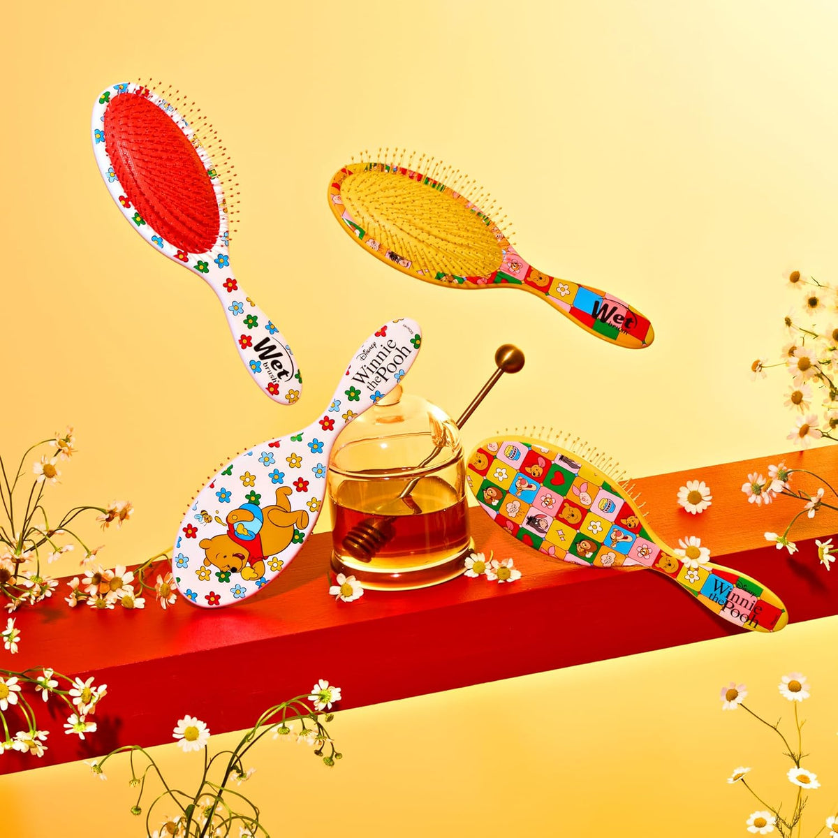 Wet Brush Winnie The Pooh Original Detangler Skin-Safe Family Hairbrush, Soft Flexible Tips Prevent Snagging and Scraping